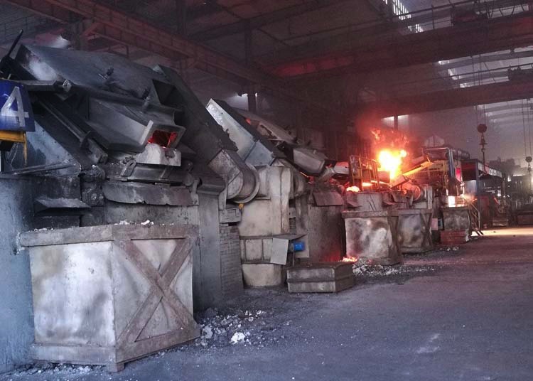 如何提高酸性中頻爐爐襯壽命？